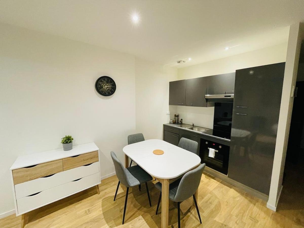 Le Chaleureux Marie Apartamento Reims Exterior foto
